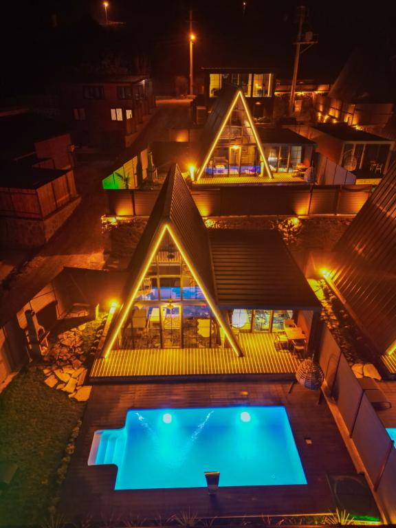 SİNCE BUNGALOV