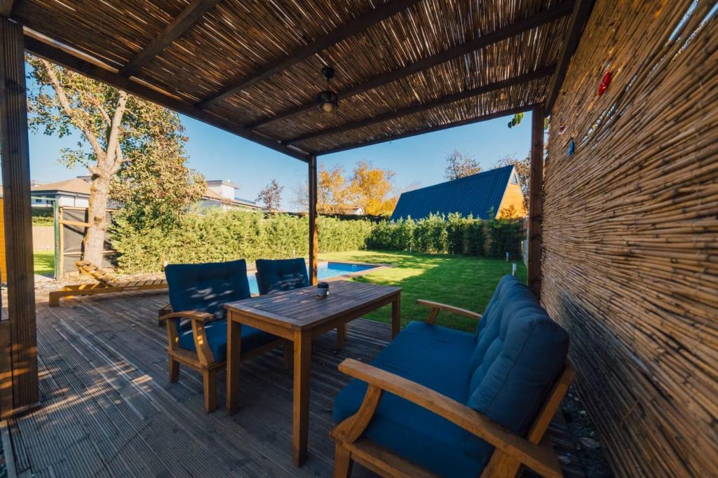 SENSE BUNGALOV